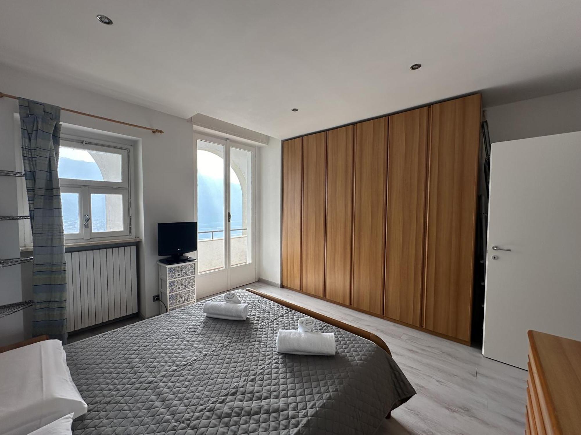 Irene Lake View Apartment With Swimming Pool Onno Exteriör bild
